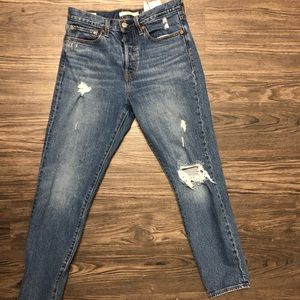 Levi’s Wedgie jeans